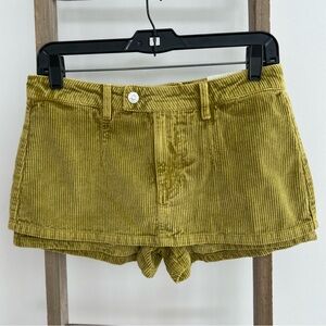 We The Free Gala-Vanting Low Rise Mini Skort Corduroy Olive Green Size 25 NWT